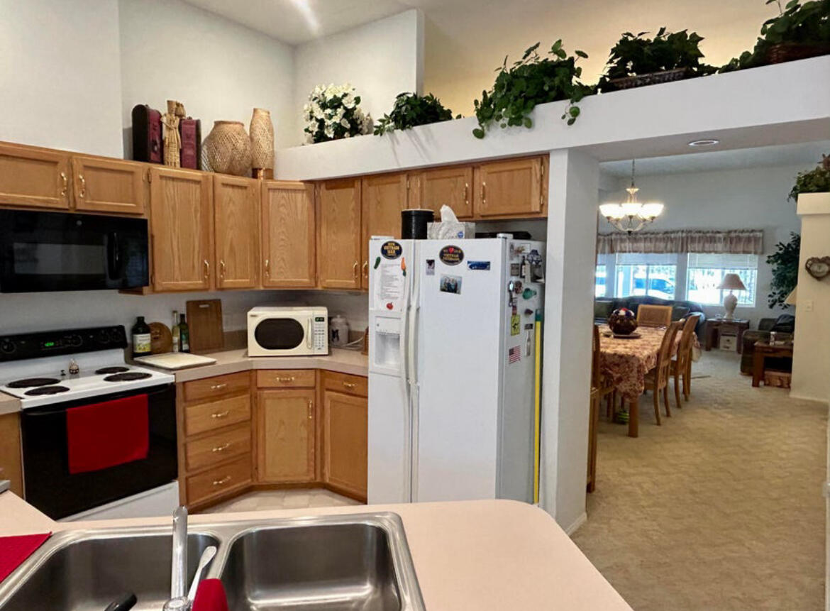 Ponderosa Pines - Residential