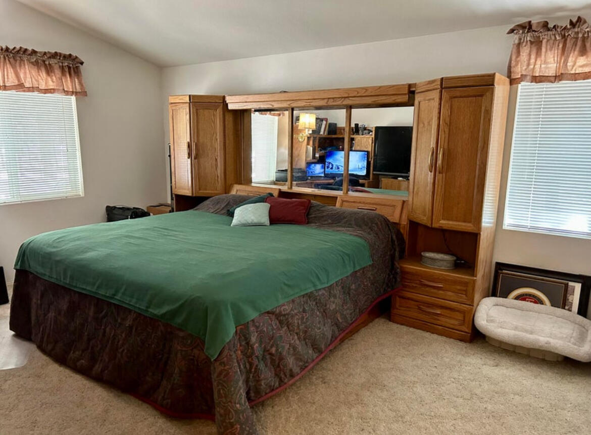 Ponderosa Pines - Residential