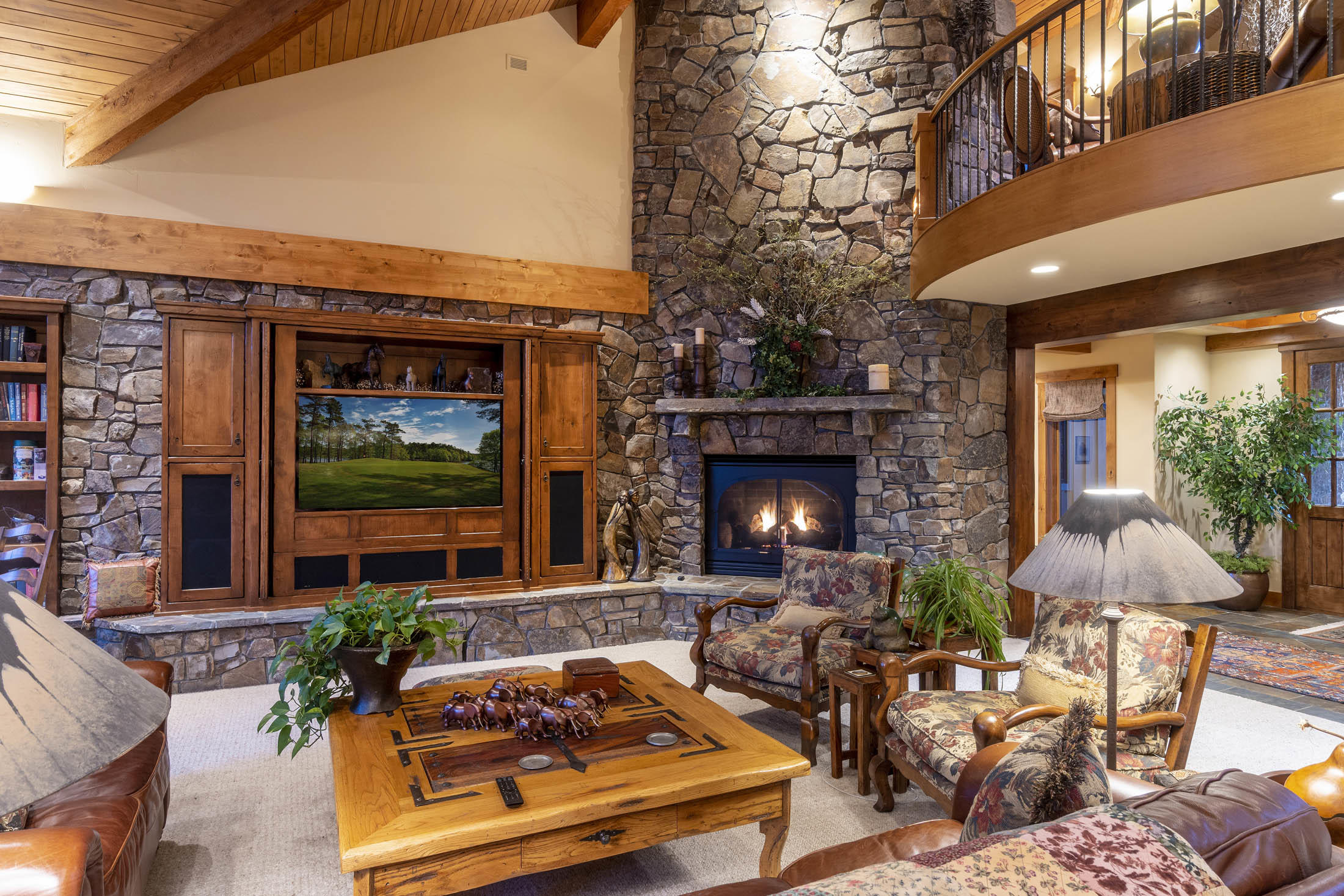 Broken Top - Residential