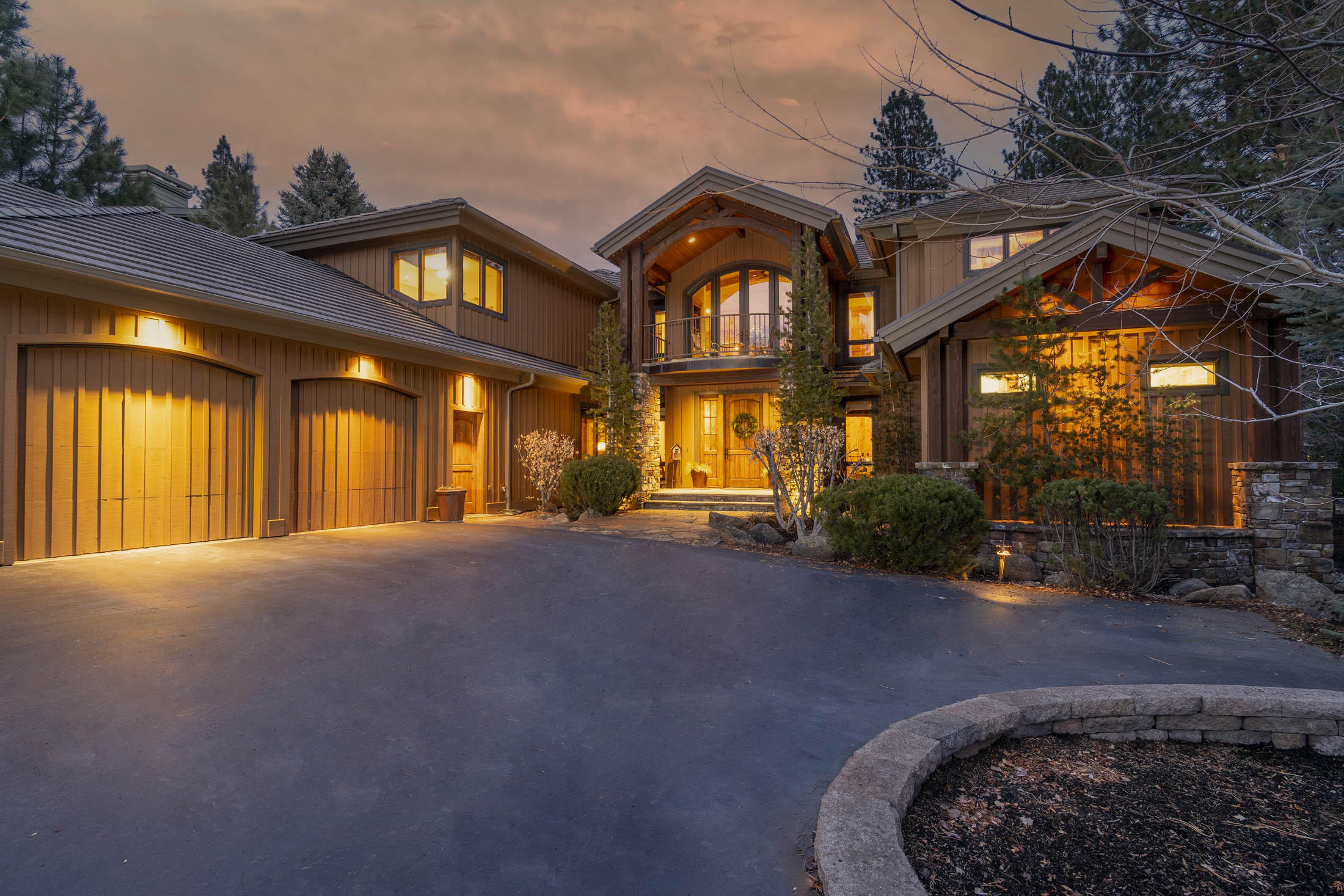 Broken Top - Residential