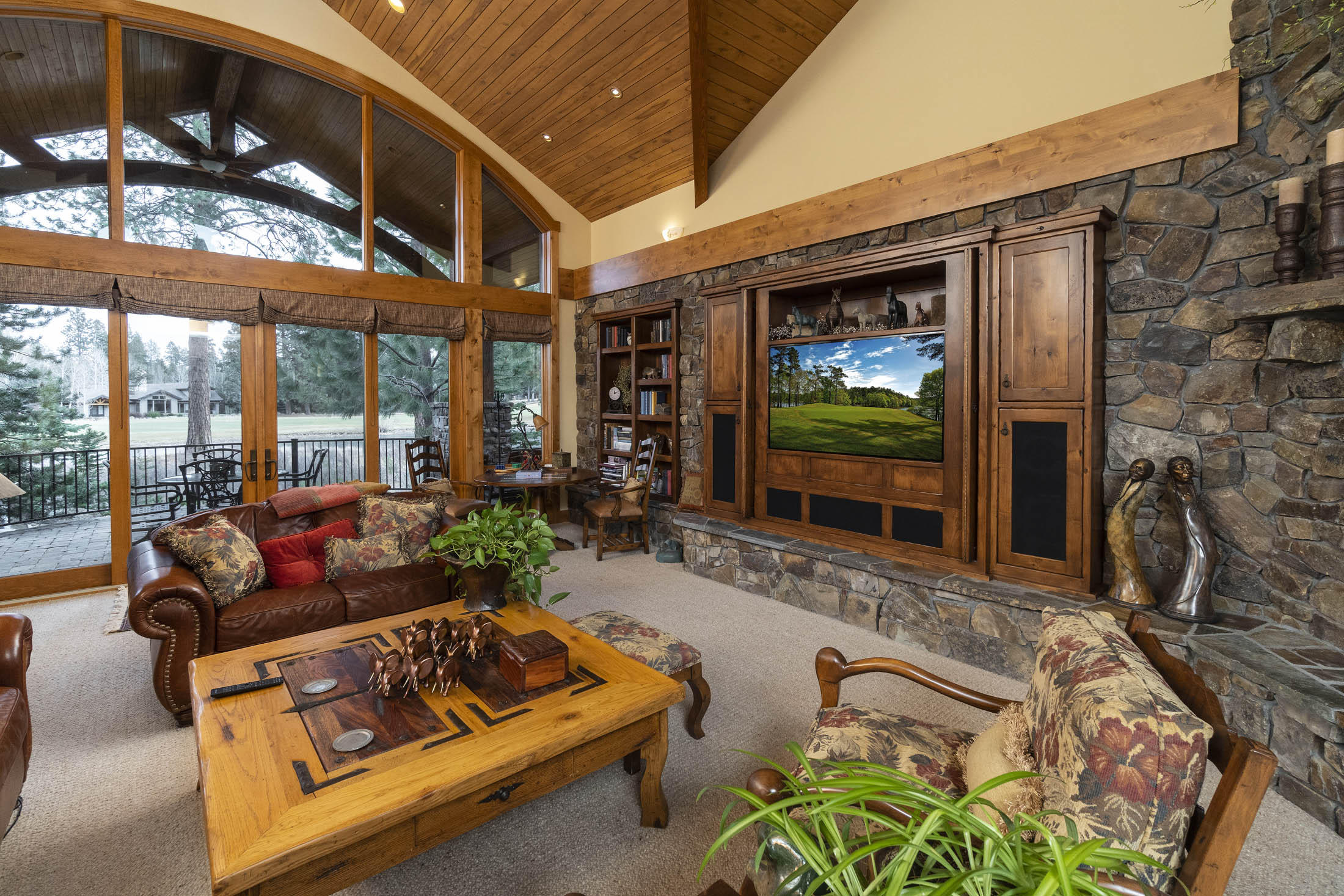 Broken Top - Residential