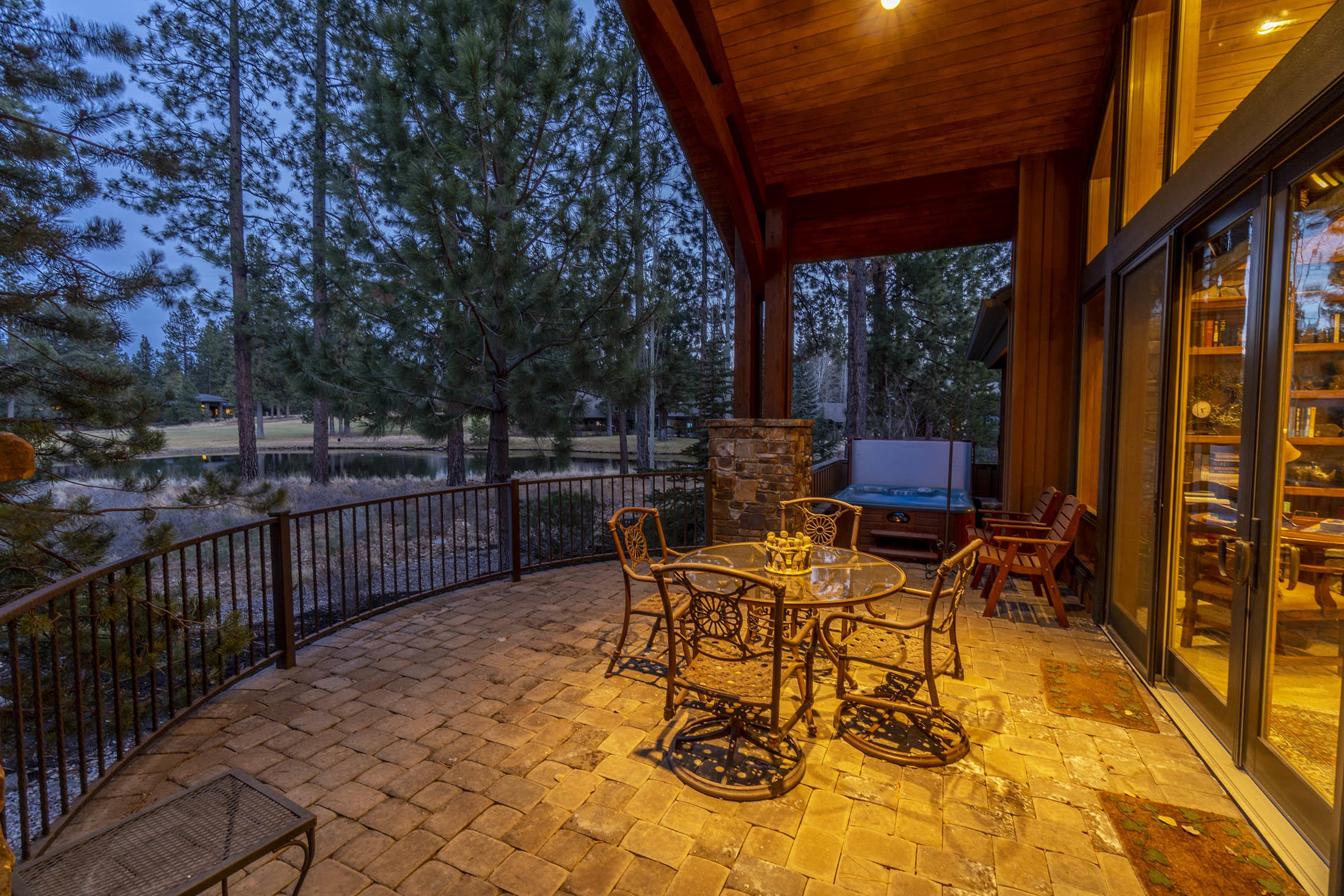 Broken Top - Residential