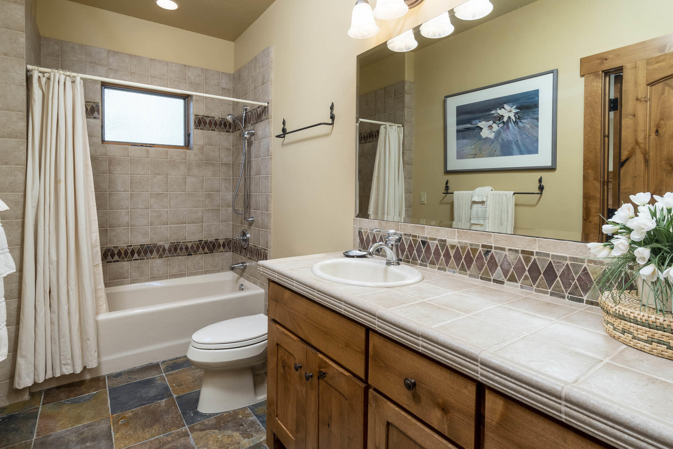 Broken Top - Residential