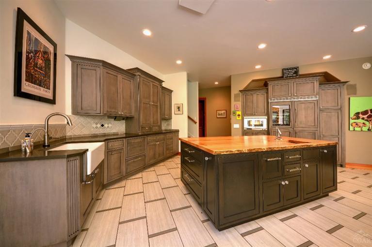 Broken Top - Residential