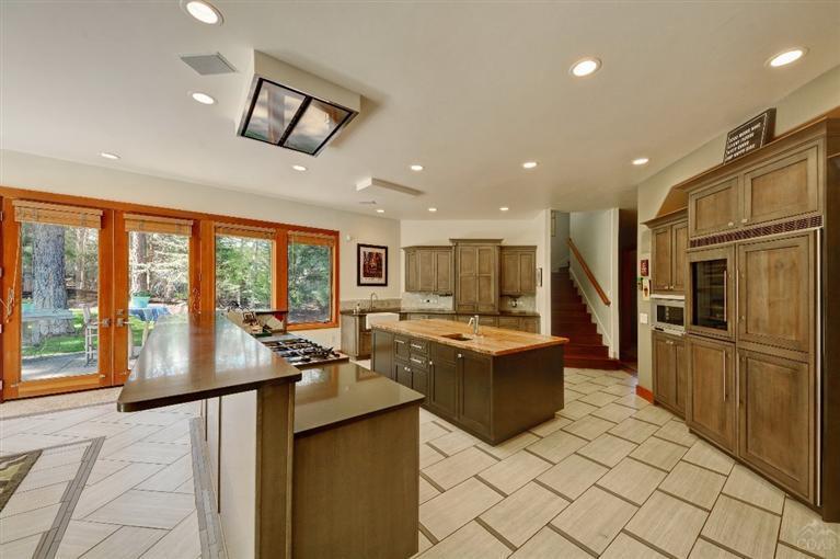 Broken Top - Residential