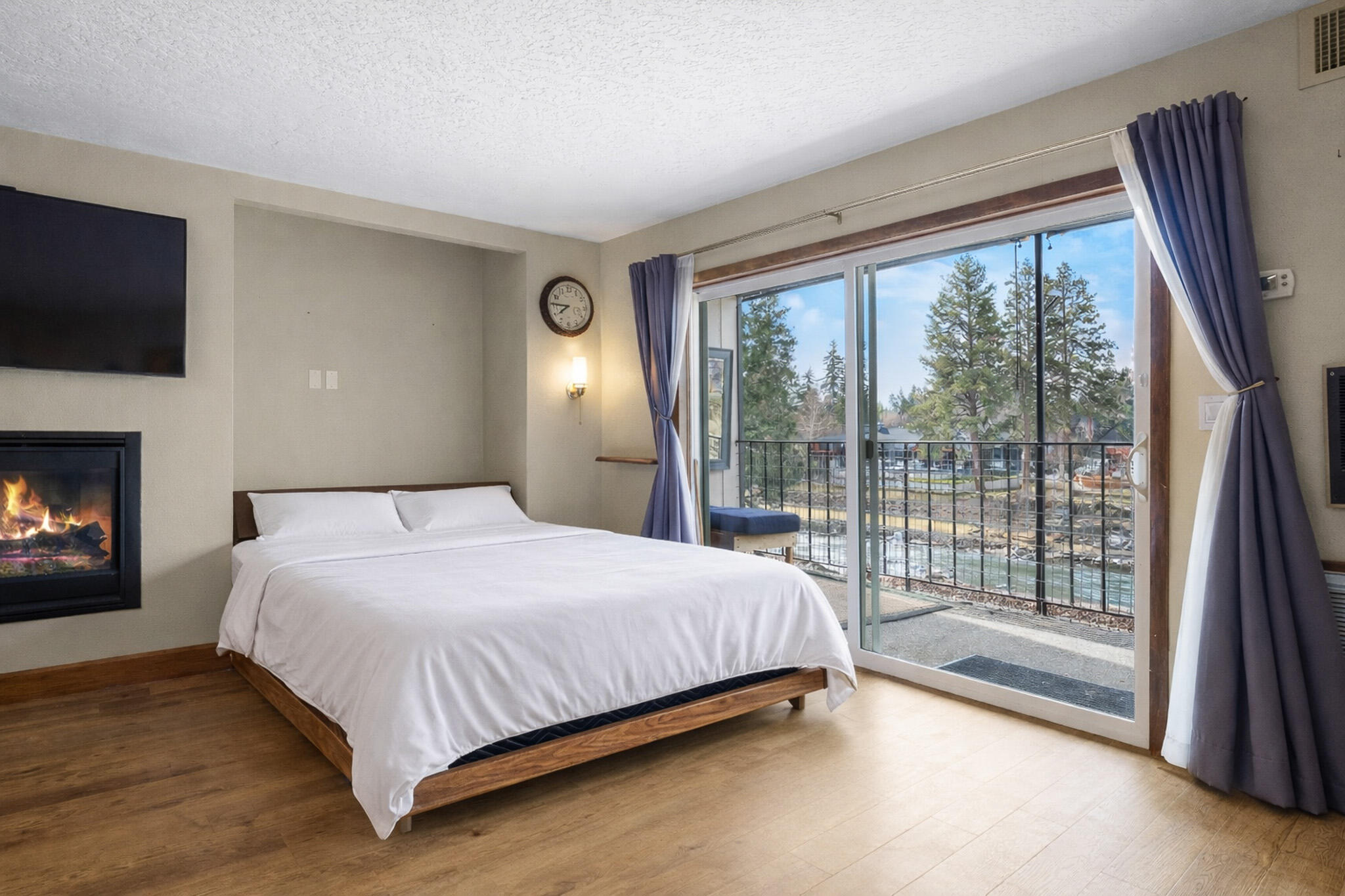 1565 NW Wall Street #306