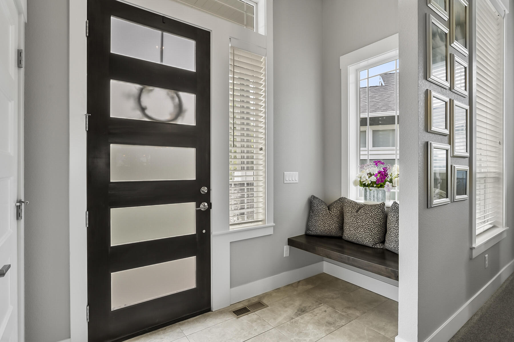 61089 SE Echo Lake Court