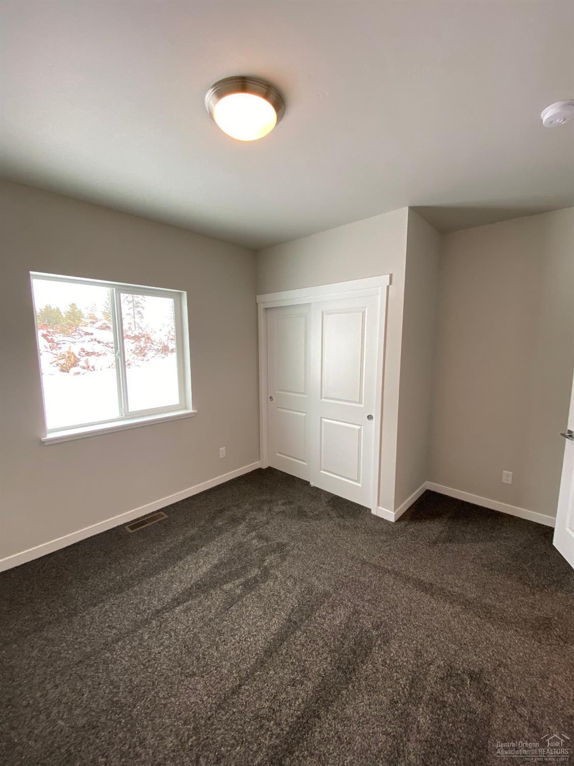 Huntington Meadows - Residential