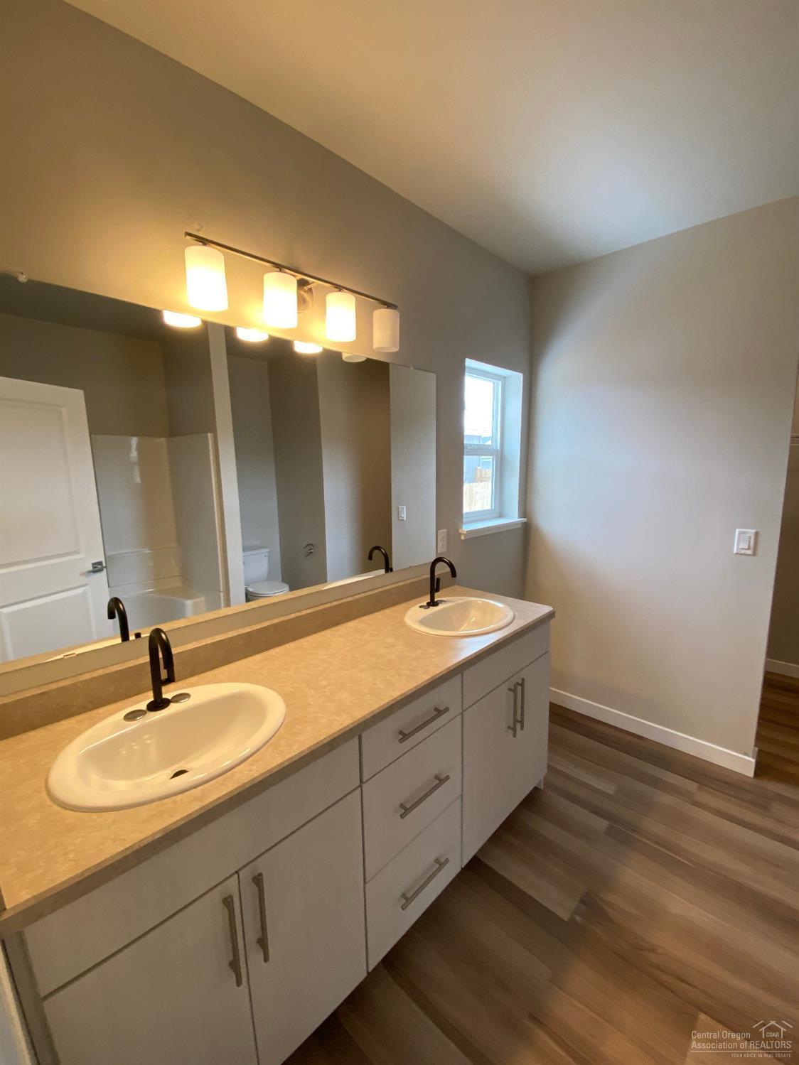 Huntington Meadows - Residential