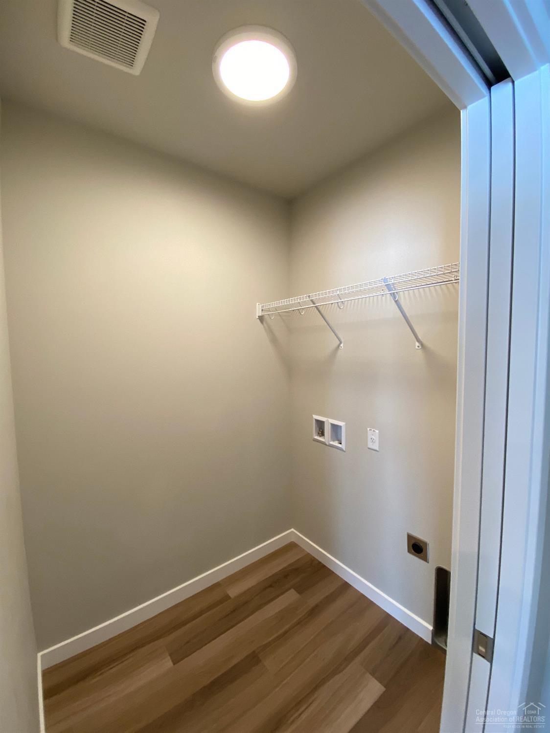 Huntington Meadows - Residential