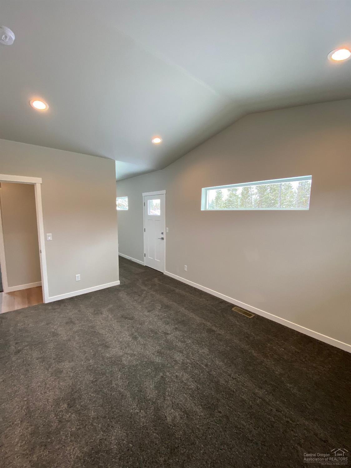 Huntington Meadows - Residential