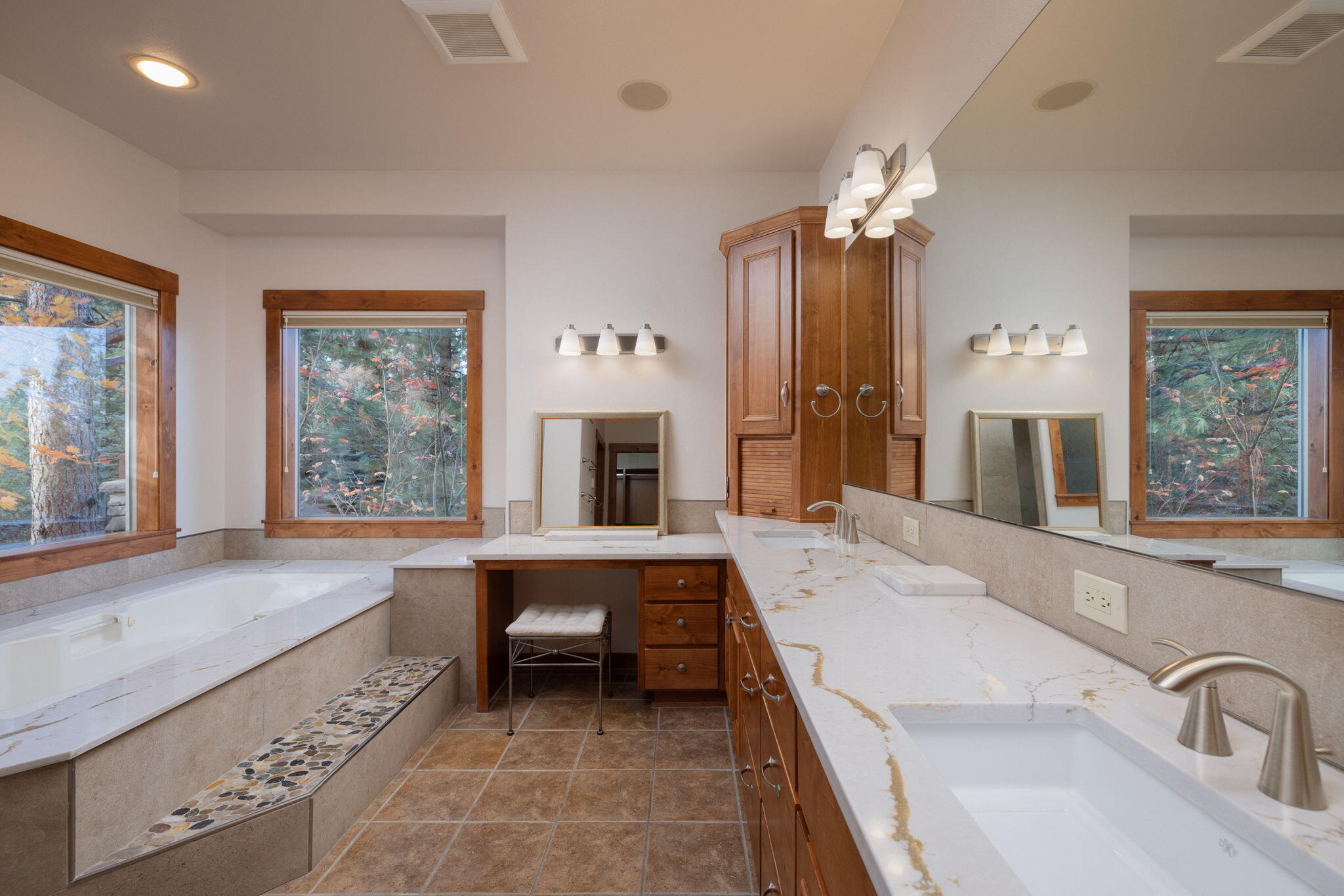 Awbrey Glen - Residential