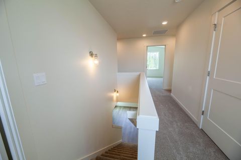 Tiny photo for 16671 Neil Ct Ct #9, La Pine, OR 97739 (MLS # 220217484)