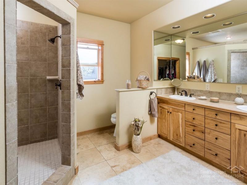 Majestic Ridge - Residential