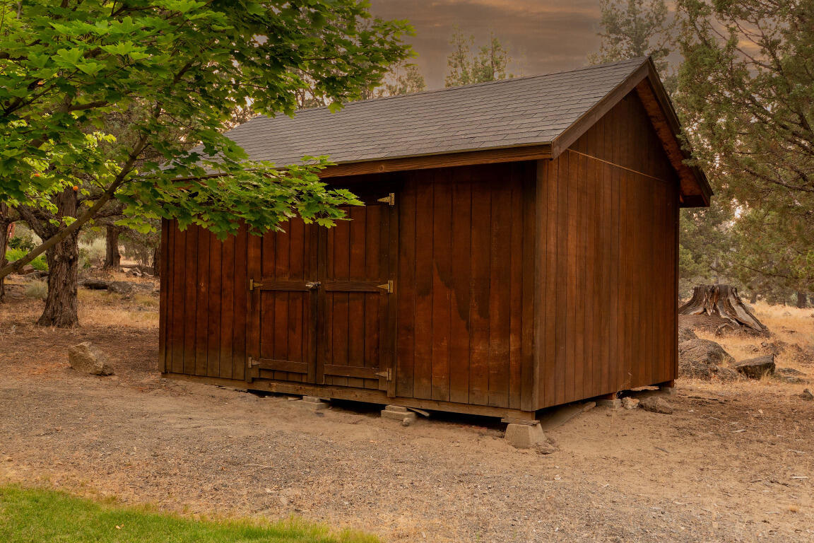 Whispering Pines - Residential