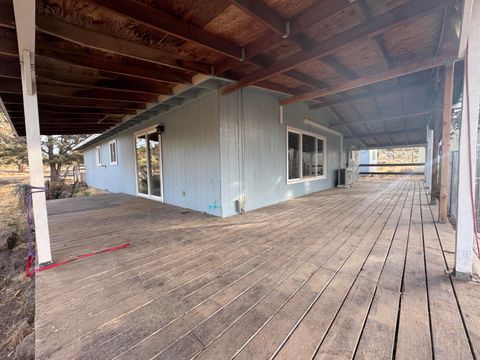 Tiny photo for 963 NW 55th Street, Redmond, OR 97756 (MLS # 220211140)