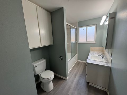 Tiny photo for 963 NW 55th Street, Redmond, OR 97756 (MLS # 220211140)