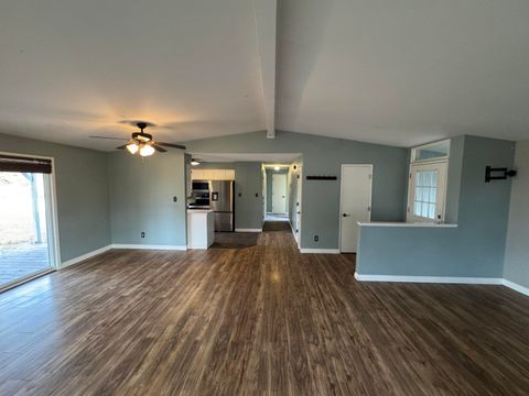 Tiny photo for 963 NW 55th Street, Redmond, OR 97756 (MLS # 220211140)