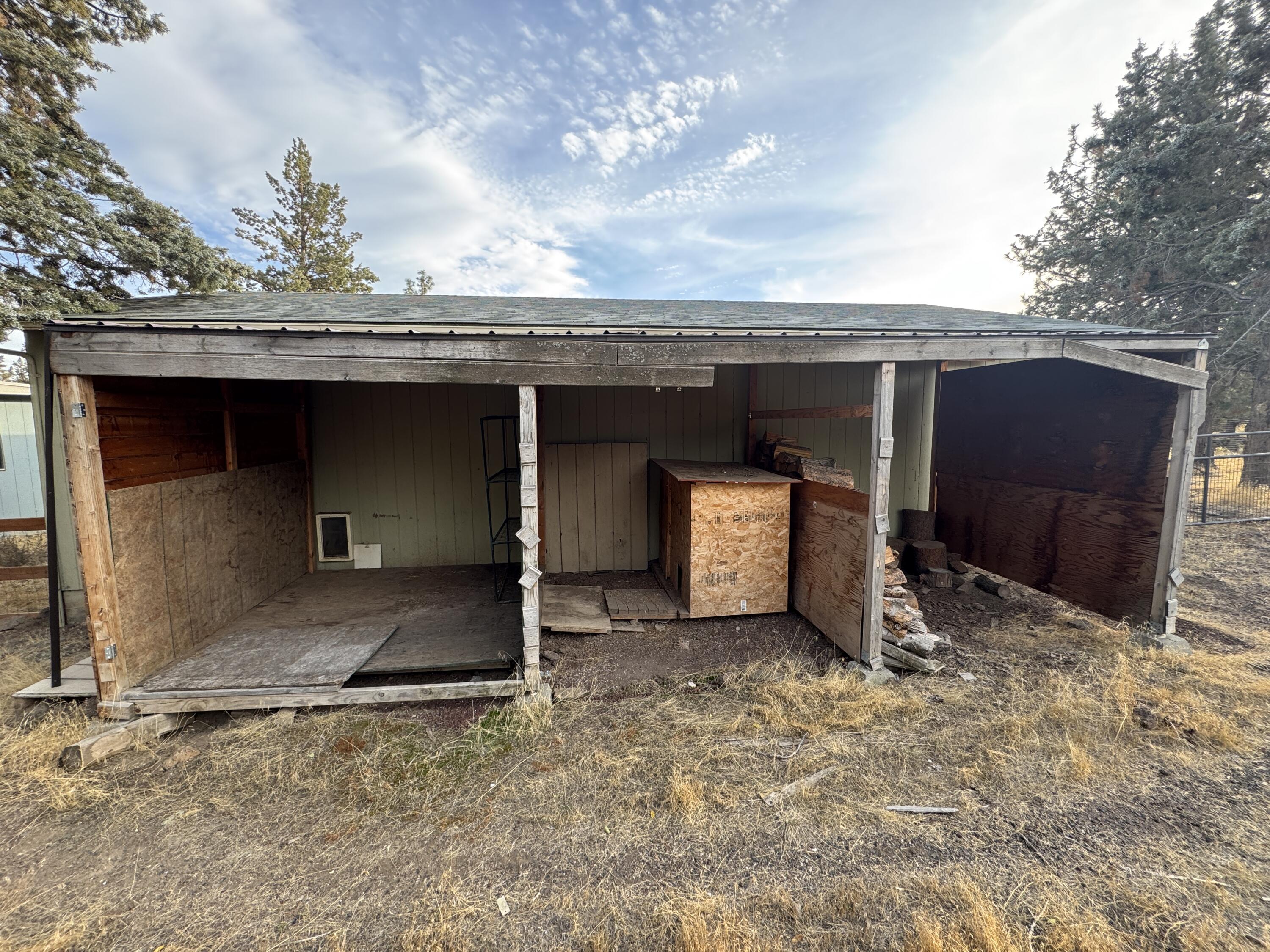 Howells Acres - Residential