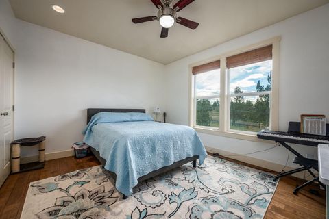 Tiny photo for 8906 SW Shad Road, Terrebonne, OR 97760 (MLS # 220215627)