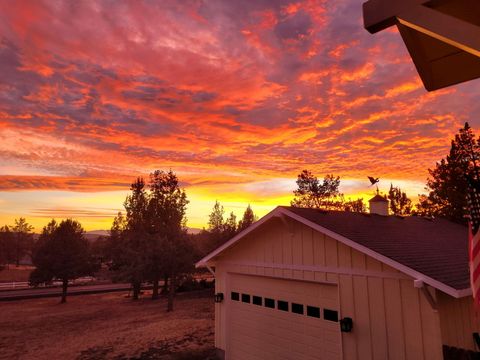 Tiny photo for 8906 SW Shad Road, Terrebonne, OR 97760 (MLS # 220215627)