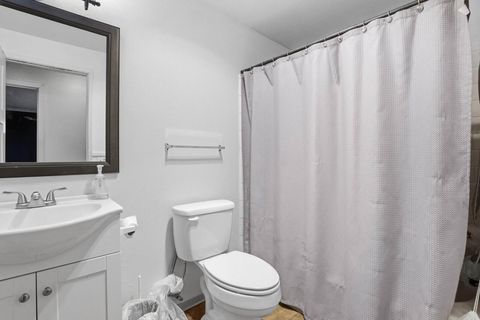 Tiny photo for 1960 Grandview Avenue, Medford, OR 97504 (MLS # 220214401)