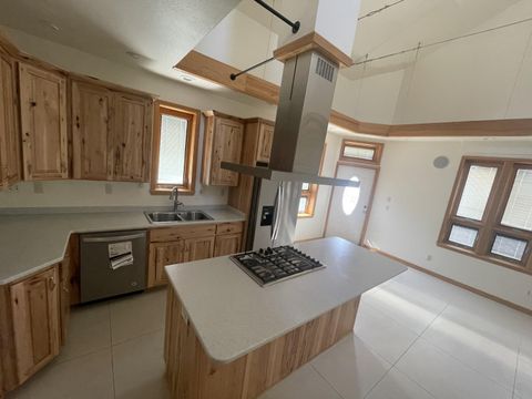 Tiny photo for 2361 Kings Highway, Medford, OR 97501 (MLS # 220214263)