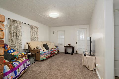 Tiny photo for 2361 Kings Highway, Medford, OR 97501 (MLS # 220214263)