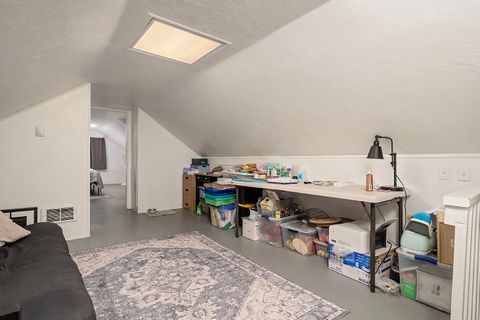 Tiny photo for 2361 Kings Highway, Medford, OR 97501 (MLS # 220214263)