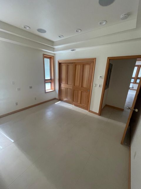 Tiny photo for 2361 Kings Highway, Medford, OR 97501 (MLS # 220214263)