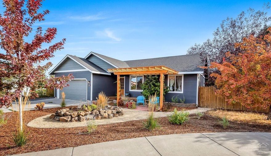 This home's open floor plan, vaulted ceilings and smart use of space creates a mini oasis in a quiet neighborhood. New windows, interior and exterior paint, flooring, and landscaping gives it a fresh and modern feel. The home has 2 side yards connected by a redwood deck- perfect for BBQs. Close to schools, the hospital and shopping.