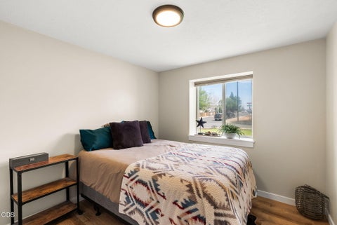 Tiny photo for 833 NW Maple Court, Redmond, OR 97756 (MLS # 220223502)