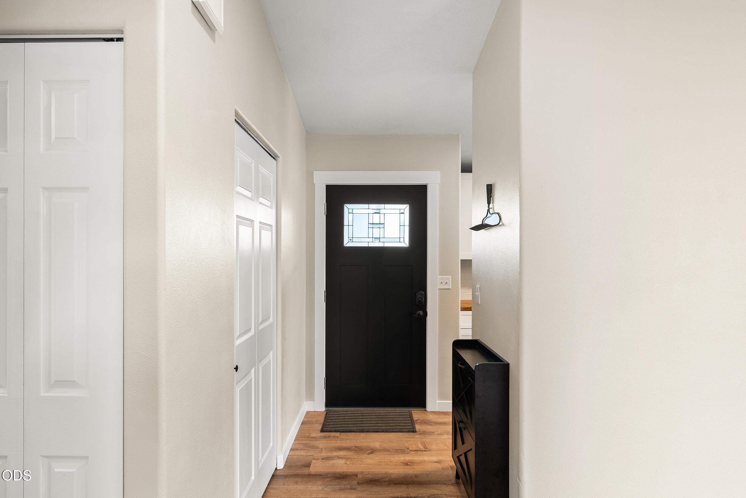 833 NW Maple Court