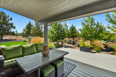 Tiny photo for 60870 Billadeau Road, Bend, OR 97702 (MLS # 220227279)
