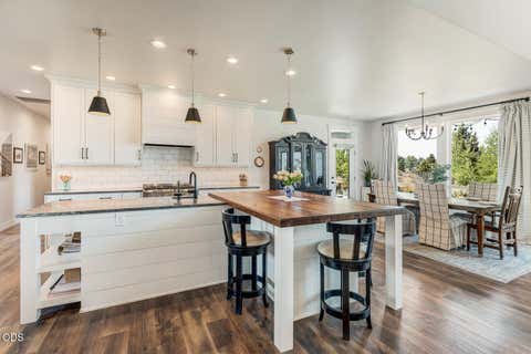 Tiny photo for 60870 Billadeau Road, Bend, OR 97702 (MLS # 220227279)