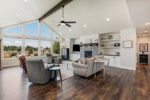 Tiny photo for 60870 Billadeau Road, Bend, OR 97702 (MLS # 220227279)