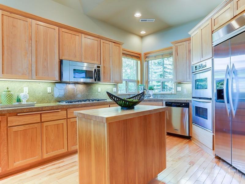 Skyliner Summit - Residential