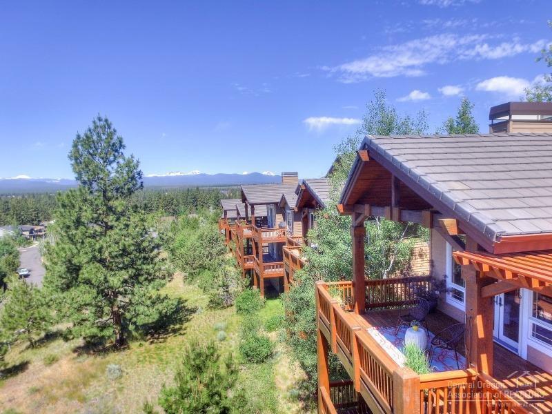 Skyliner Summit - Residential