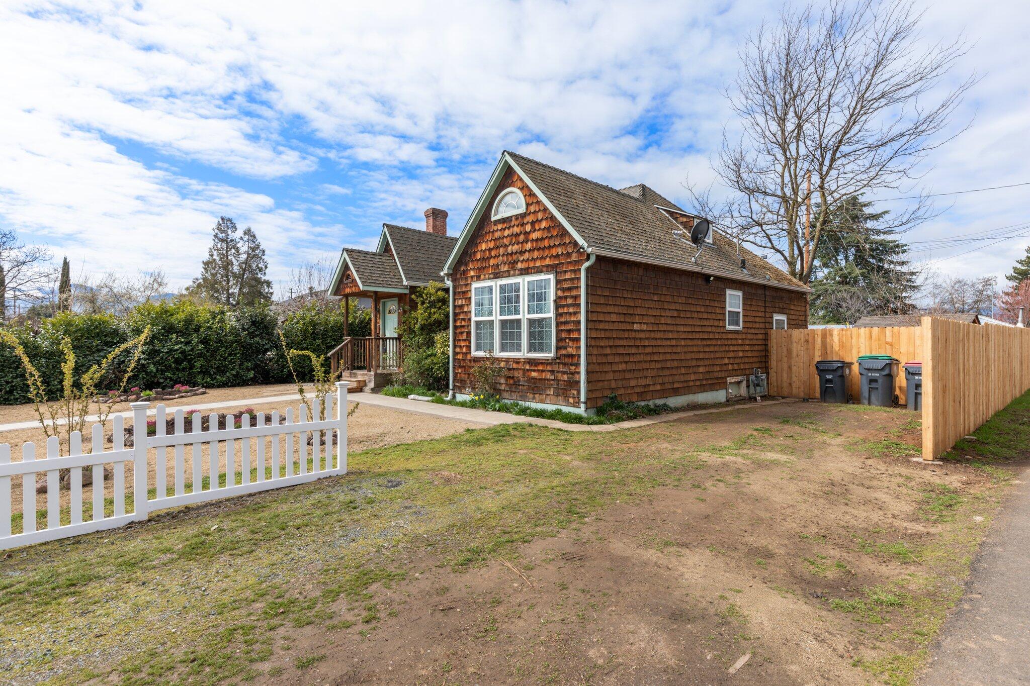 Creston Heights Addition - Residential