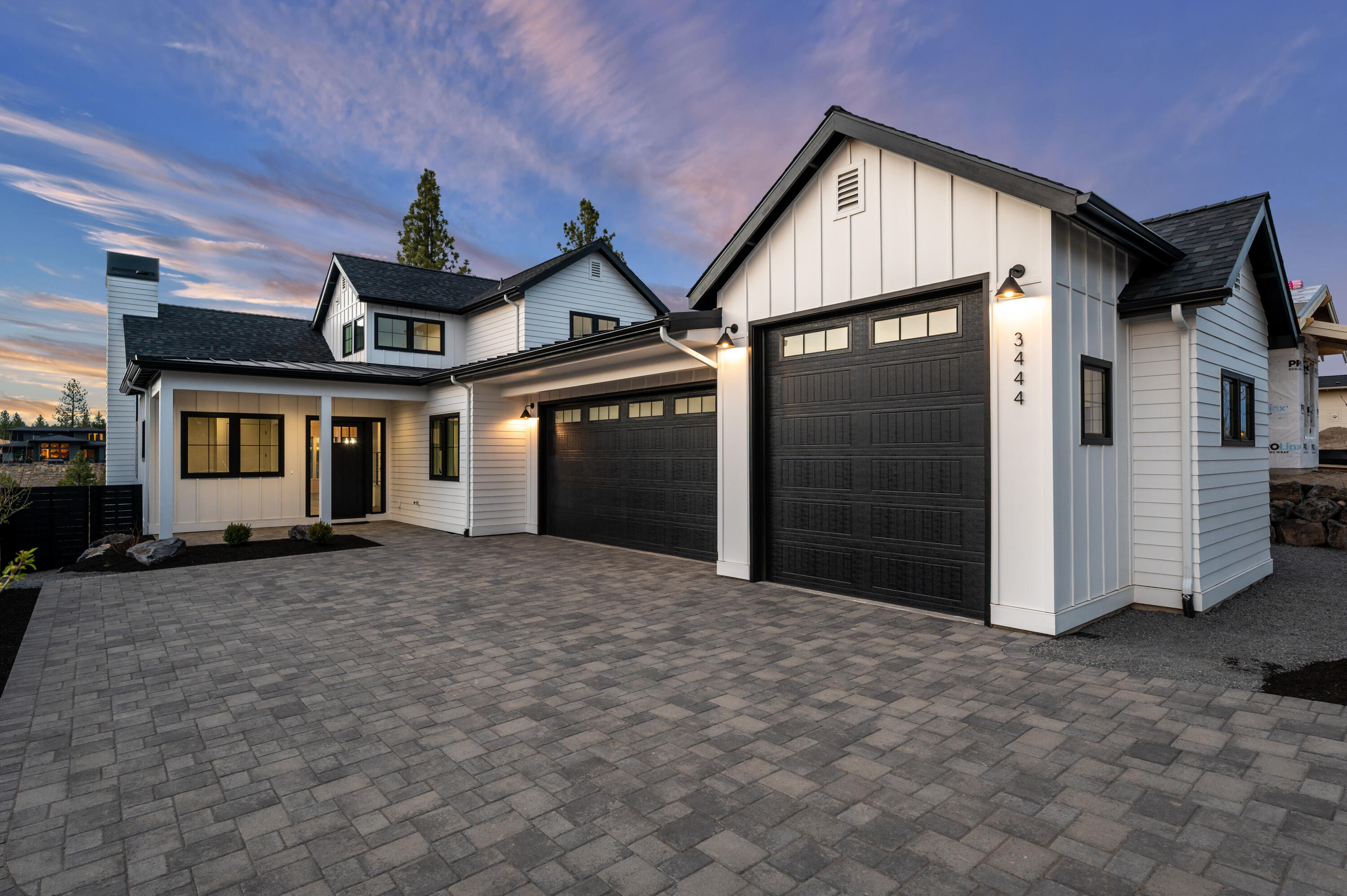 3444 NW Sullivan Avenue