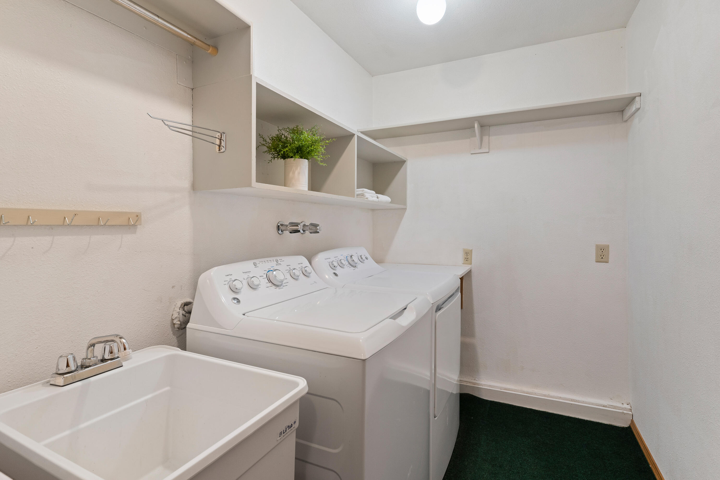 West Hills - Residential