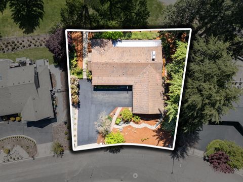 Tiny photo for 157 Littrell Drive, Medford, OR 97504 (MLS # 220220032)