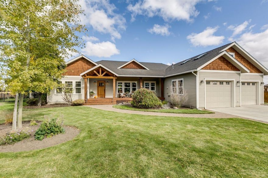 Located in a peaceful setting on .63/AC, this home offers a thoughtfully- designed floorplan throughout. Cook's kitchen w/walk-in pantry & light-filled dining area. Spacious great rm w/ gas fpl, formal dining rm, hw flrs. Completely remodeled main level master features exquisite spa-like master bath w/ free-standing soaking tub, dual vanity & subway tiled shower. 3 add'l bedrooms on main (one en suite w/flex space). Fabulous bonus rm w/ bath over garage. Backyard oasis & paver patio ideal for entertaining.