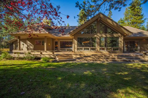 Tiny photo for 17685 Warbler West Lane #6, Sunriver, OR 97707 (MLS # 220217662)