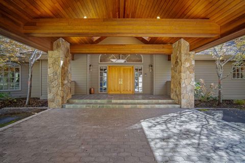 Tiny photo for 17685 Warbler West Lane #6, Sunriver, OR 97707 (MLS # 220217662)