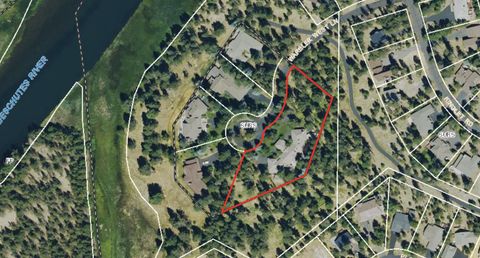 Tiny photo for 17685 Warbler West Lane #6, Sunriver, OR 97707 (MLS # 220217662)