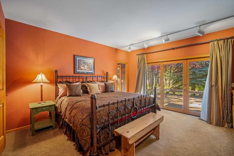 Tiny photo for 17685 Warbler West Lane #6, Sunriver, OR 97707 (MLS # 220217662)