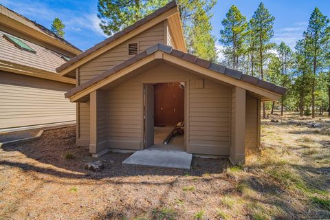 Tiny photo for 17685 Warbler West Lane #6, Sunriver, OR 97707 (MLS # 220217662)