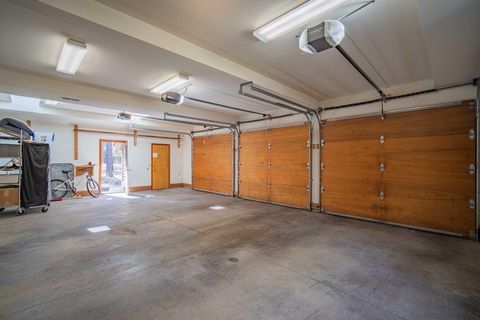 Tiny photo for 17685 Warbler West Lane #6, Sunriver, OR 97707 (MLS # 220217662)