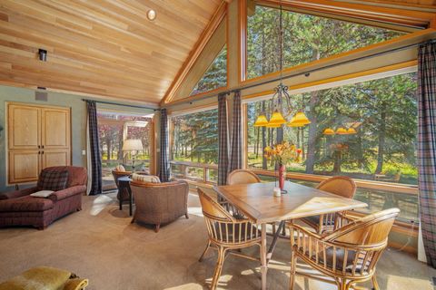 Tiny photo for 17685 Warbler West Lane #6, Sunriver, OR 97707 (MLS # 220217662)